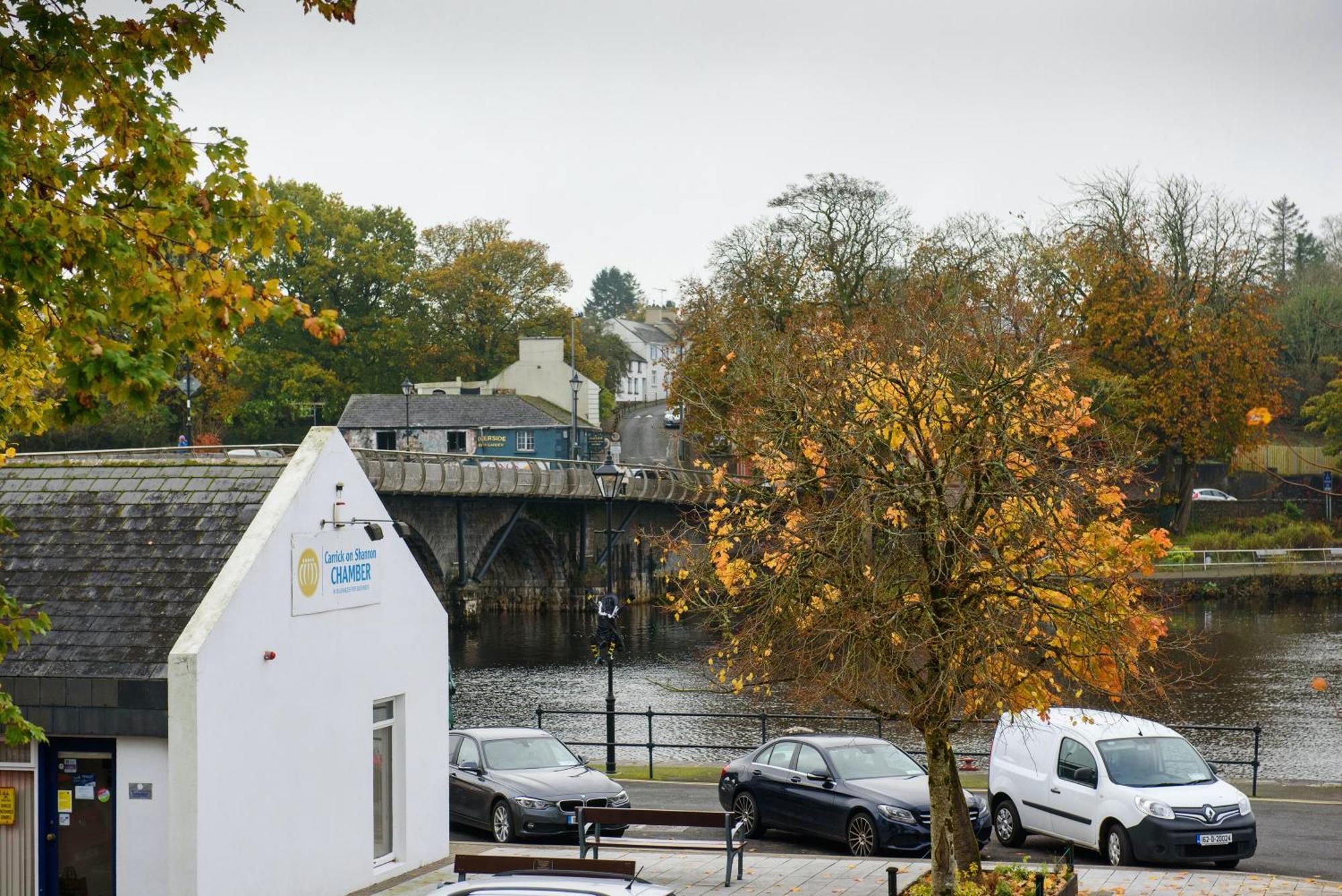 Waterfront Self Catering Houses Carrick on Shannon Exterior foto