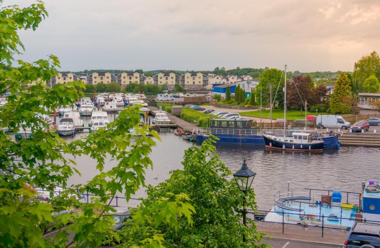 Waterfront Self Catering Houses Carrick on Shannon Exterior foto